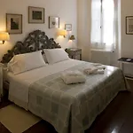 M Club De Luxe B&B